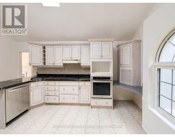 439 COOMBS AVENUE - 12