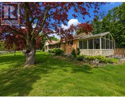 439 COOMBS AVENUE - 2