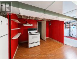 439 COOMBS AVENUE - 22