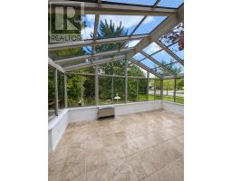439 COOMBS AVENUE - 5