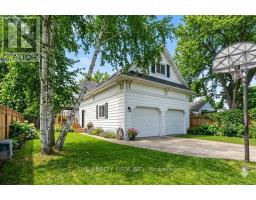 422 GREENFIELD STREET - 3