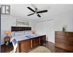 31 BEECHBANK CRESCENT - 16