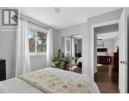 31 BEECHBANK CRESCENT - 18