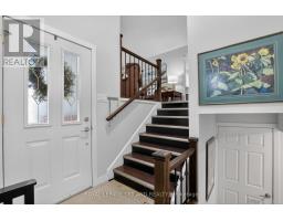 31 BEECHBANK CRESCENT - 3