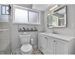 31 BEECHBANK CRESCENT - 30