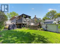 31 BEECHBANK CRESCENT - 37