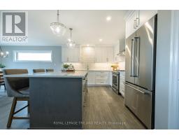 127 LILA STREET - 8