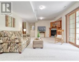 10404 PINETREE DRIVE - 30