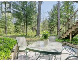 10404 PINETREE DRIVE - 32
