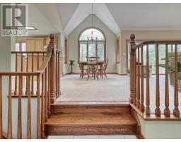 10404 PINETREE DRIVE - 5