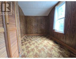 185 FURNIVAL ROAD - 23