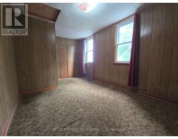185 FURNIVAL ROAD - 31