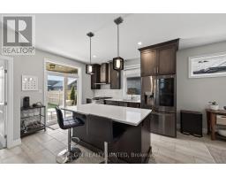6 ROYAL DORNOCH DRIVE - 15