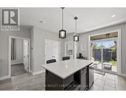 6 ROYAL DORNOCH DRIVE - 16