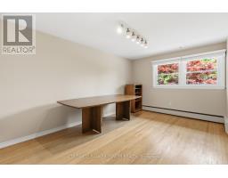 19 LINKSGATE ROAD - 25