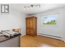 19 LINKSGATE ROAD - 26