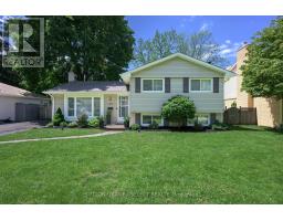 35 MAXWELL CRESCENT - 1