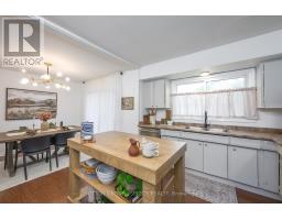 35 MAXWELL CRESCENT - 17