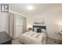 35 MAXWELL CRESCENT - 21