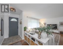 35 MAXWELL CRESCENT - 9