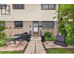 84 - 825 DUNDALK DRIVE - 5