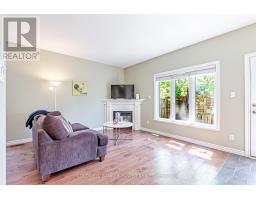 20 - 2089 BEAVERBROOK AVENUE - 15