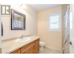 20 - 2089 BEAVERBROOK AVENUE - 20