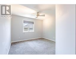 20 - 2089 BEAVERBROOK AVENUE - 23
