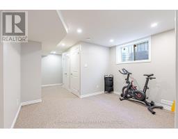20 - 2089 BEAVERBROOK AVENUE - 27