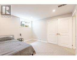 20 - 2089 BEAVERBROOK AVENUE - 30