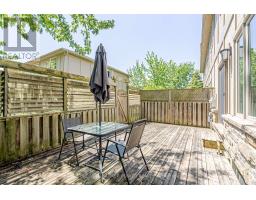 20 - 2089 BEAVERBROOK AVENUE - 34