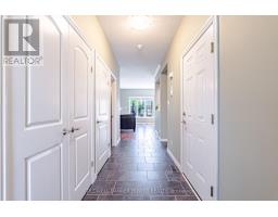 20 - 2089 BEAVERBROOK AVENUE - 4