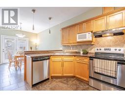 20 - 2089 BEAVERBROOK AVENUE - 9