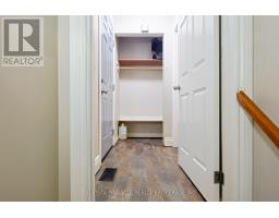 46 MONMORE ROAD - 17