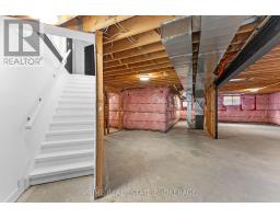 115 SOUTH CARRIAGE ROAD - 36