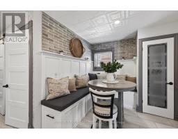 28 WELLINGTON STREET - 13