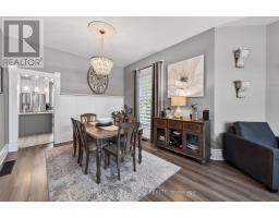 28 WELLINGTON STREET - 7