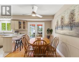 639 DUNBOYNE CRESCENT - 12