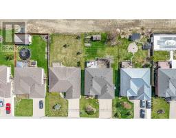 482A FIRST AVENUE - 31