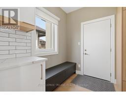 77 CRESTVIEW DRIVE - 13