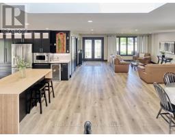 43 LYNNGATE GROVE - 17