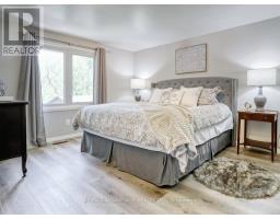 43 LYNNGATE GROVE - 18