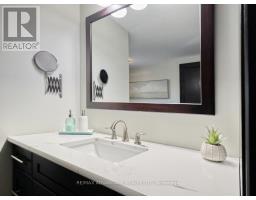 43 LYNNGATE GROVE - 24