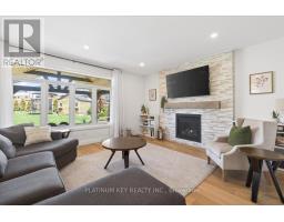 136 DAVENTRY WAY - 13