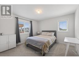 136 DAVENTRY WAY - 21