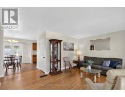7 THOMPSON AVENUE - 8