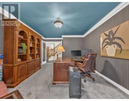 11 CRAMAR CRESCENT - 11