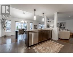 919 FOXCREEK ROAD - 15