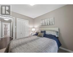647 GLENGYLE CRESCENT - 20