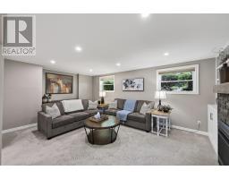 647 GLENGYLE CRESCENT - 24